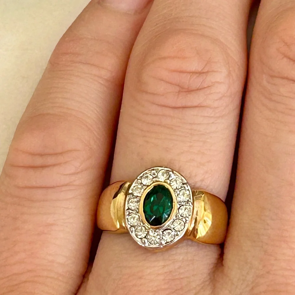 Swarovski Crystals 18K Gold Plated Vintage Designer Ring